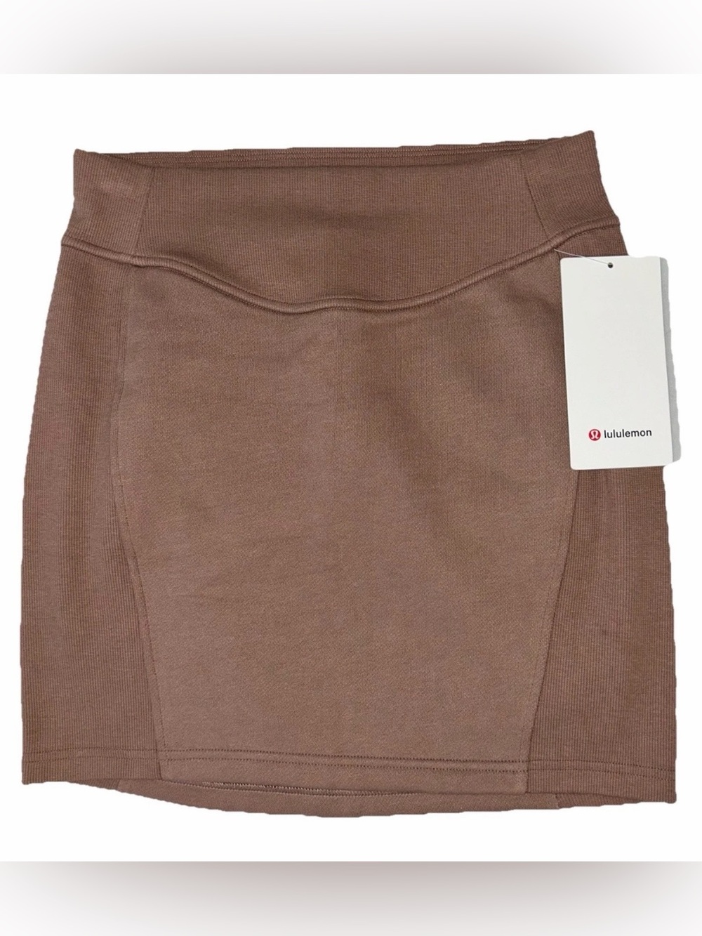 NWT LULULEMON SMALL(4/6) SCUBA HI RISE MINI SKIRT AUTHENTIC TAUPTASTIC TAN $78